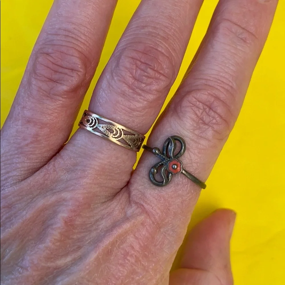 Vintage Silver and Orange Ring Timeless Elegance